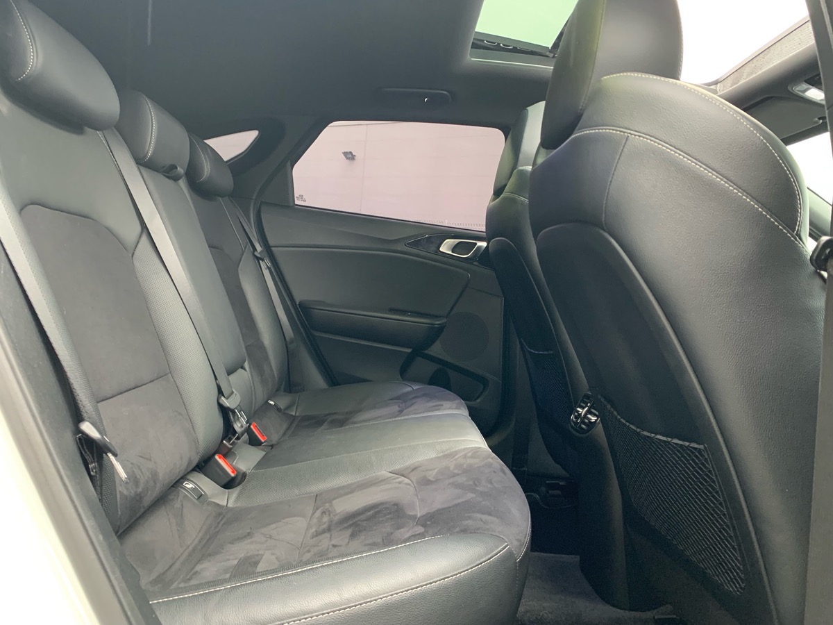 Kia ProCeed 140 ch | GT LINE PREMIUM | Caméra recul | Toit ouvrant | Démarrage sans clé | Phares LED