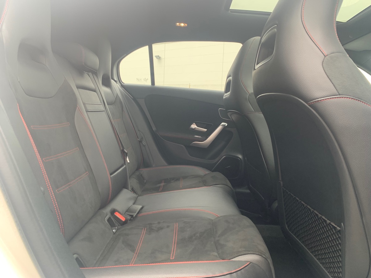 Mercedes-Benz Classe A 225 ch | AMG LINE | Toit ouvrant panoramique | Eclairage d'Ambiance | 4 MATIC