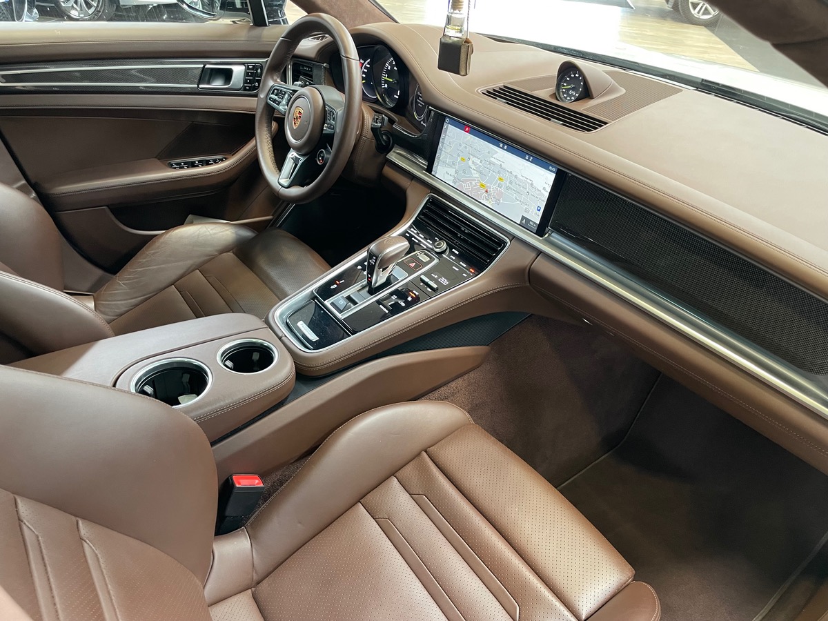 Porsche Panamera Spt Turismo TURBO S 680 FULL OPTIONS j