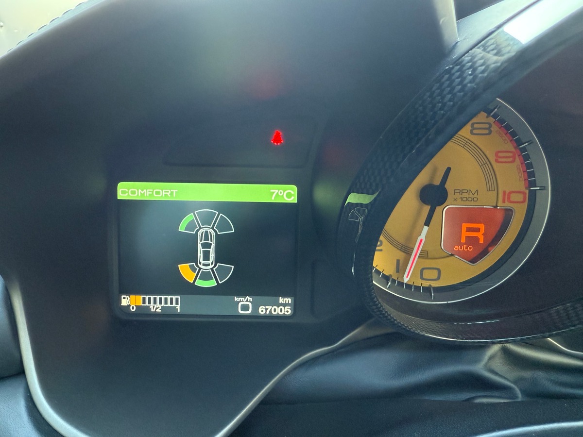 Ferrari Ff V12 / CARNET / 67009 KMS