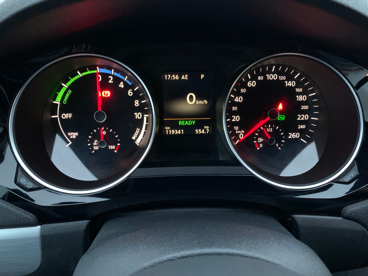 Volkswagen Jetta 170 ch | Carat | Régulateur vitesse | Radars stationnement | GPS | Kit mains libres