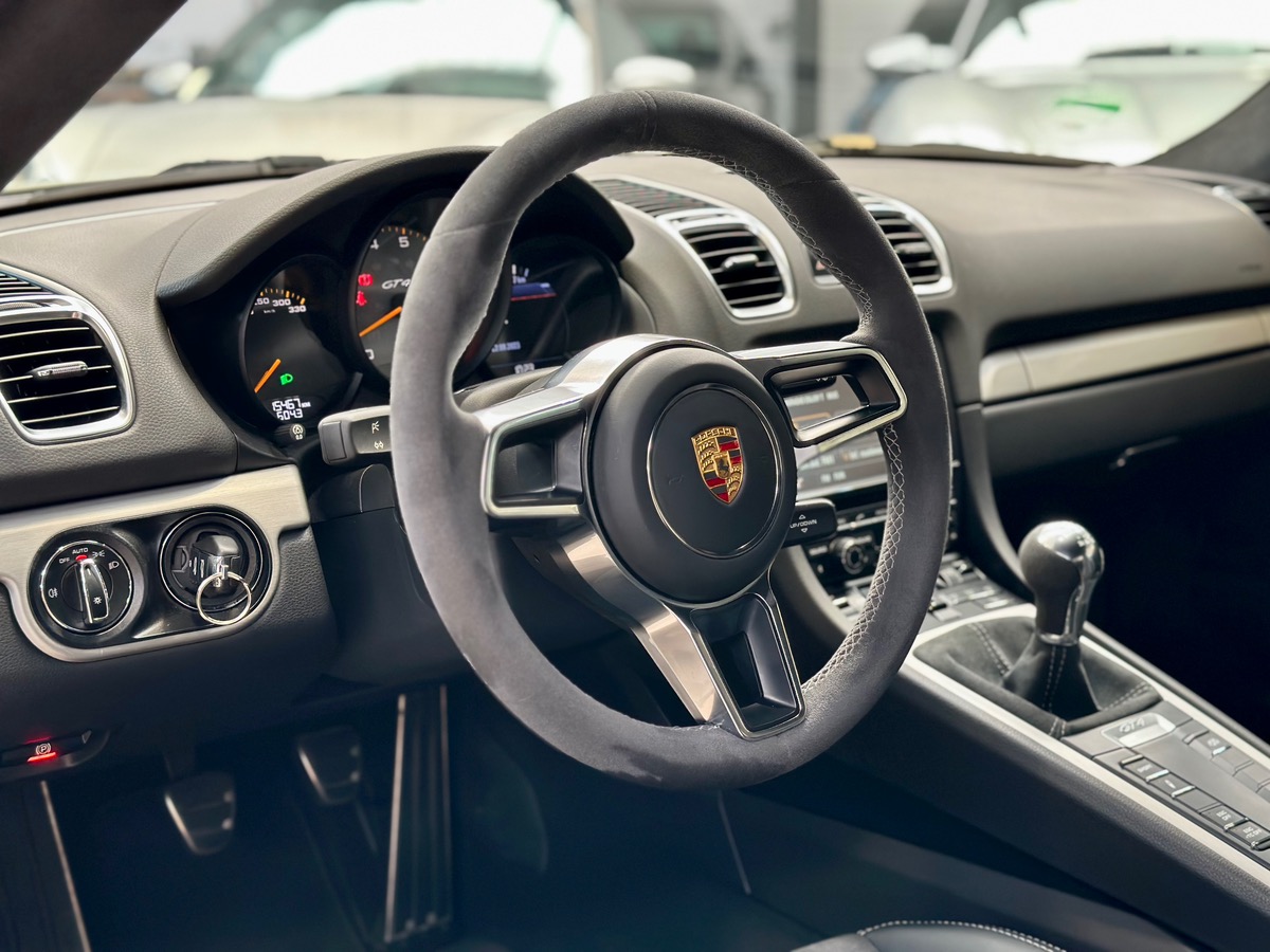 Porsche Cayman 981 GT4 3.8 385 Garantie Approved k