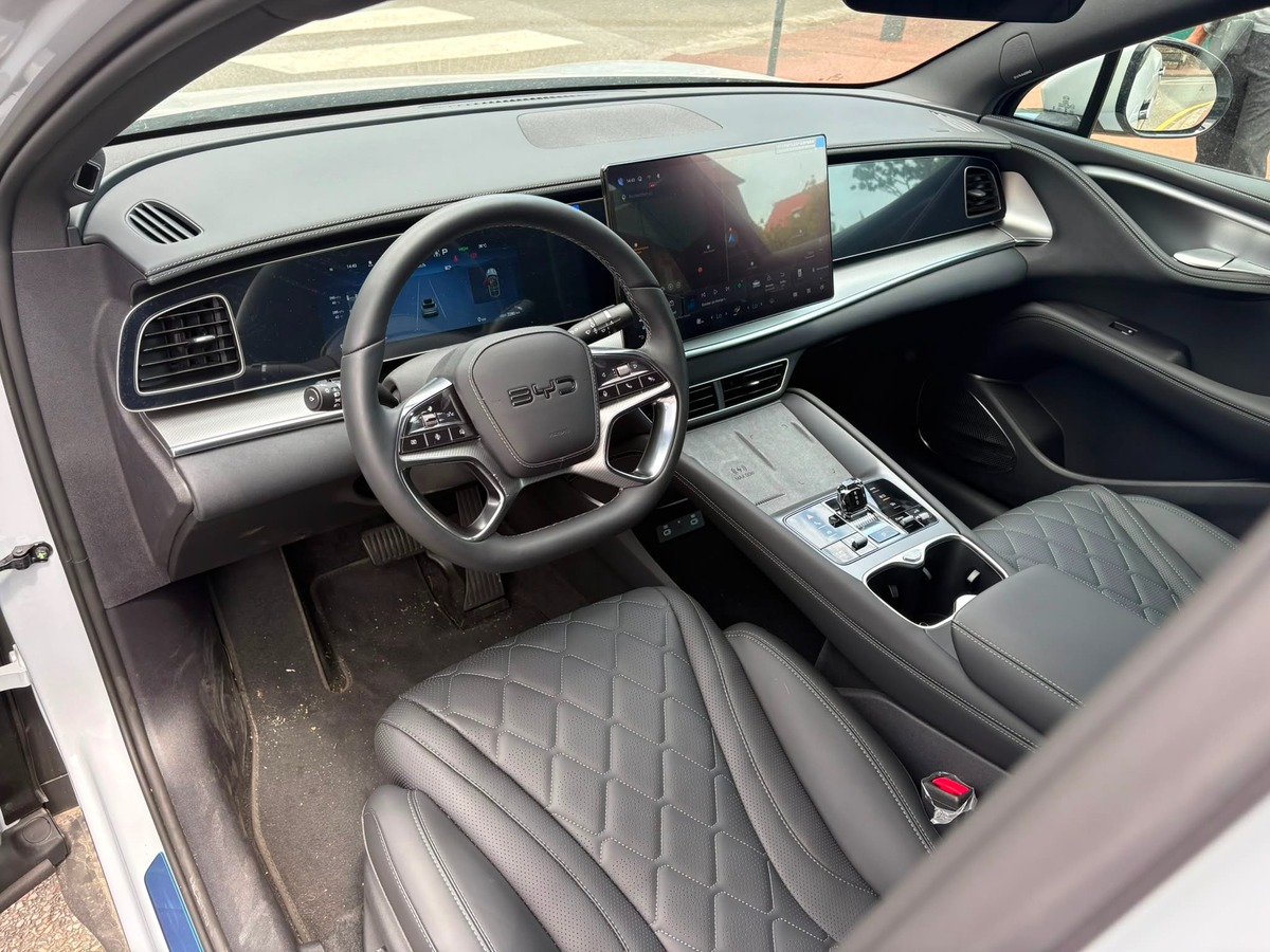 BYD SEALION 7 82.5 kwh - 313 CH - RWD - Confort