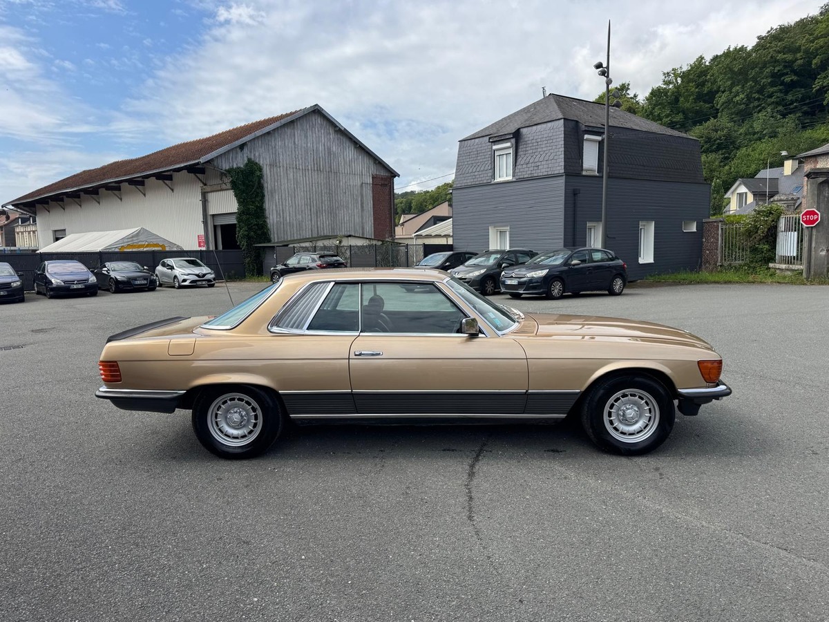 Mercedes-Benz SLC 500 V8 (C107) 240cv - Française - Kilométrage non garanti