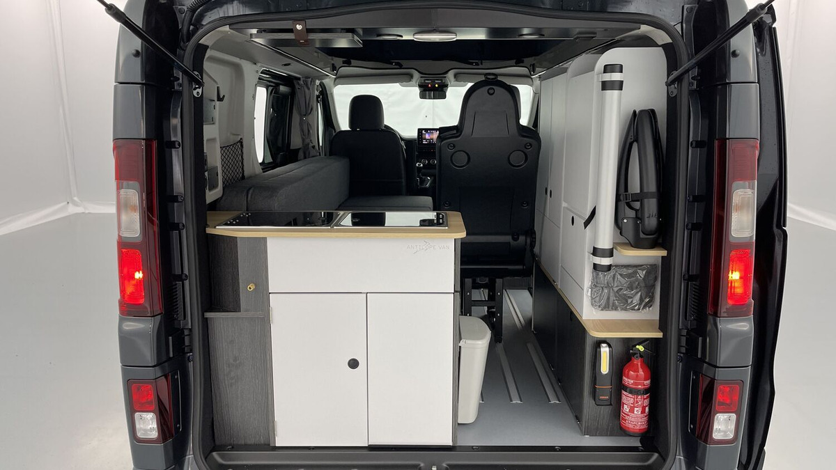 RENAULT TRAFIC Antilope Van L1H1 2.0 BluedCi 130 ch Flex Plus | Easy Link | Siège passager pivotant