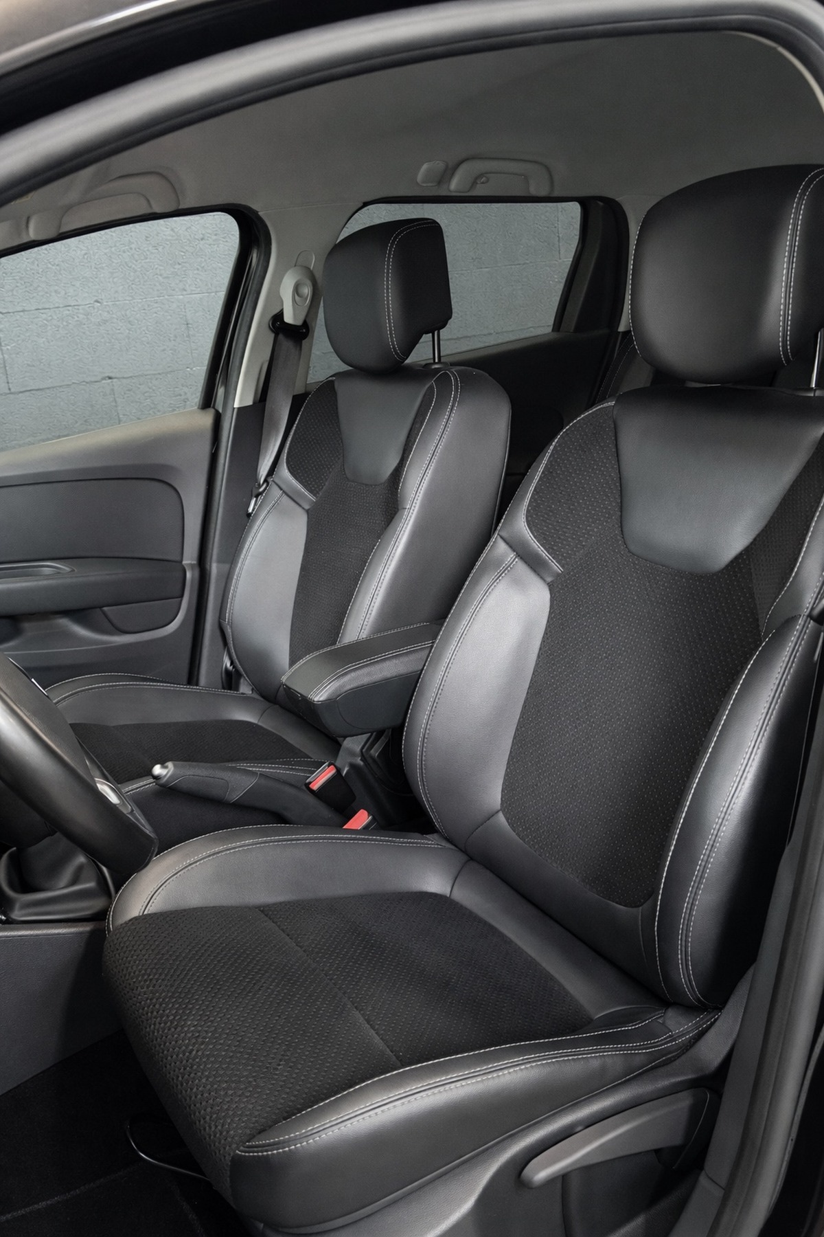 RENAULT Clio IV ESTATE INTENS 1.5 dci 110ch