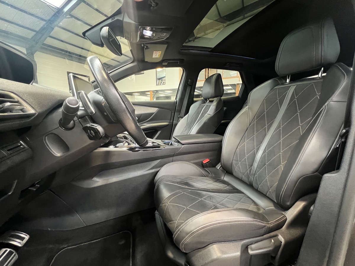 Peugeot 3008 II GT 2.0 BlueHDi 180 ch EAT8 S&S /ATTELAGE/TOIT PANO/