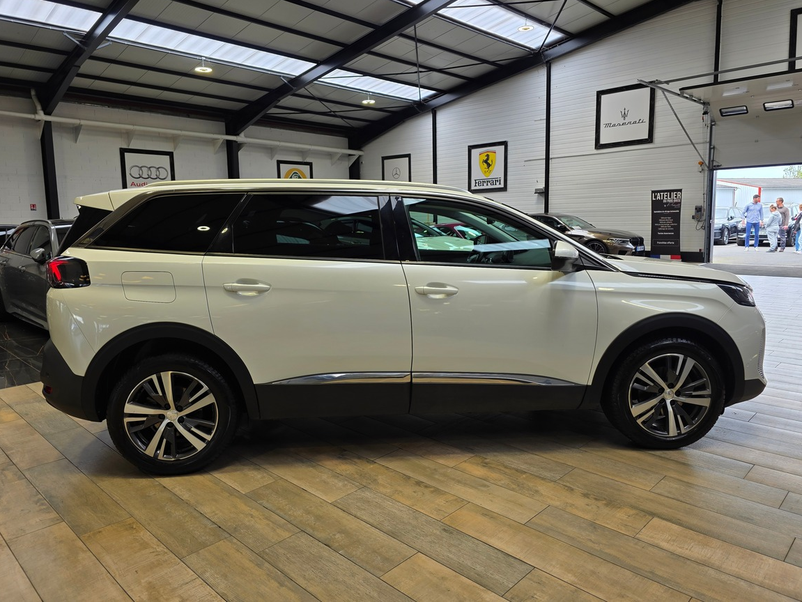 Peugeot 5008 II PHASE 2 1.5 BLUEHDI 130 ALLURE 7 PLACES //  CAMERA A