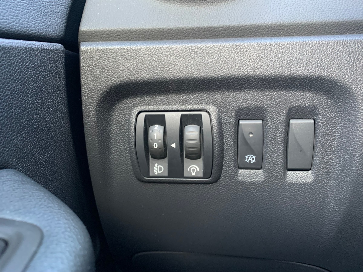 RENAULT Captur 90 ch | Intens | Régulateur vitesse | GPS |  Radars avant arriére | Distribution OK