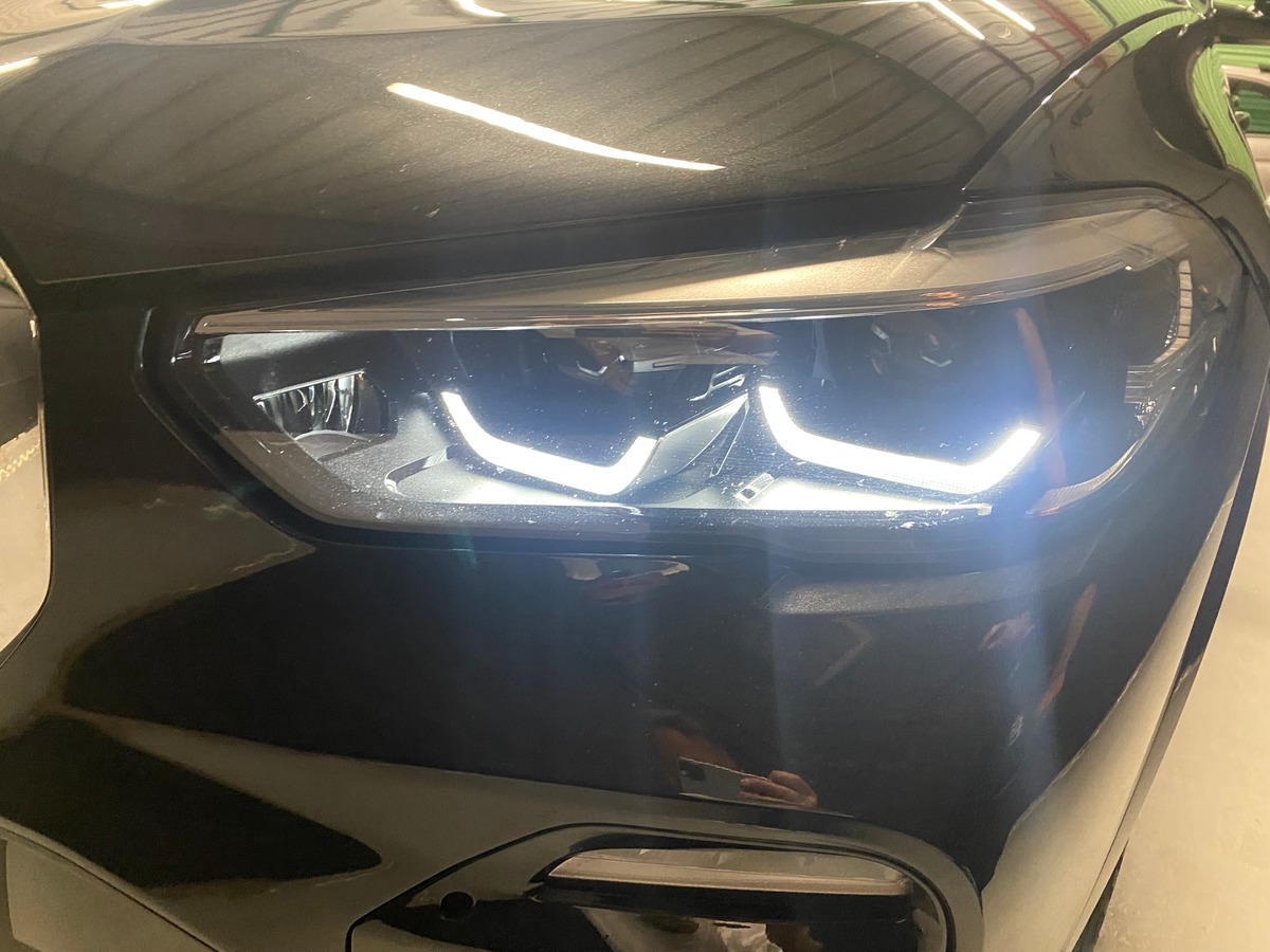 Bmw X5 G05 xDrive30d 265 ch BVA8 M Sport / TOIT OUVRANT / CAMERA 360 / APPLE CARPLAY