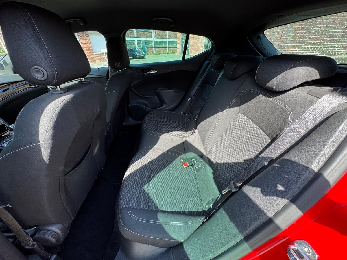 Opel Astra 1.4 SIDI Turbo 150cv - DYNAMIQUE - garantie