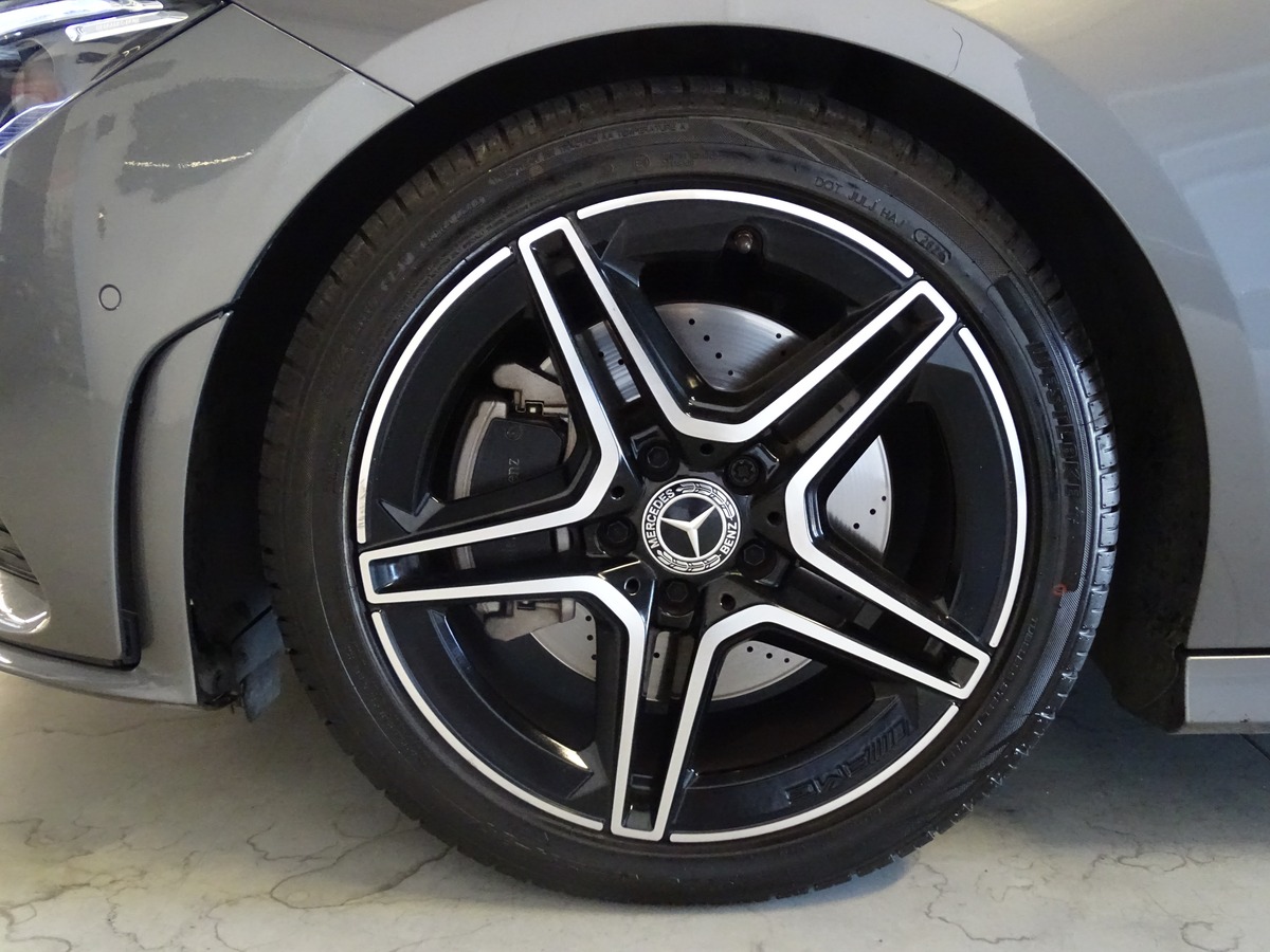 Mercedes-Benz CLA II COUPE 200 D AMG LINE bva8