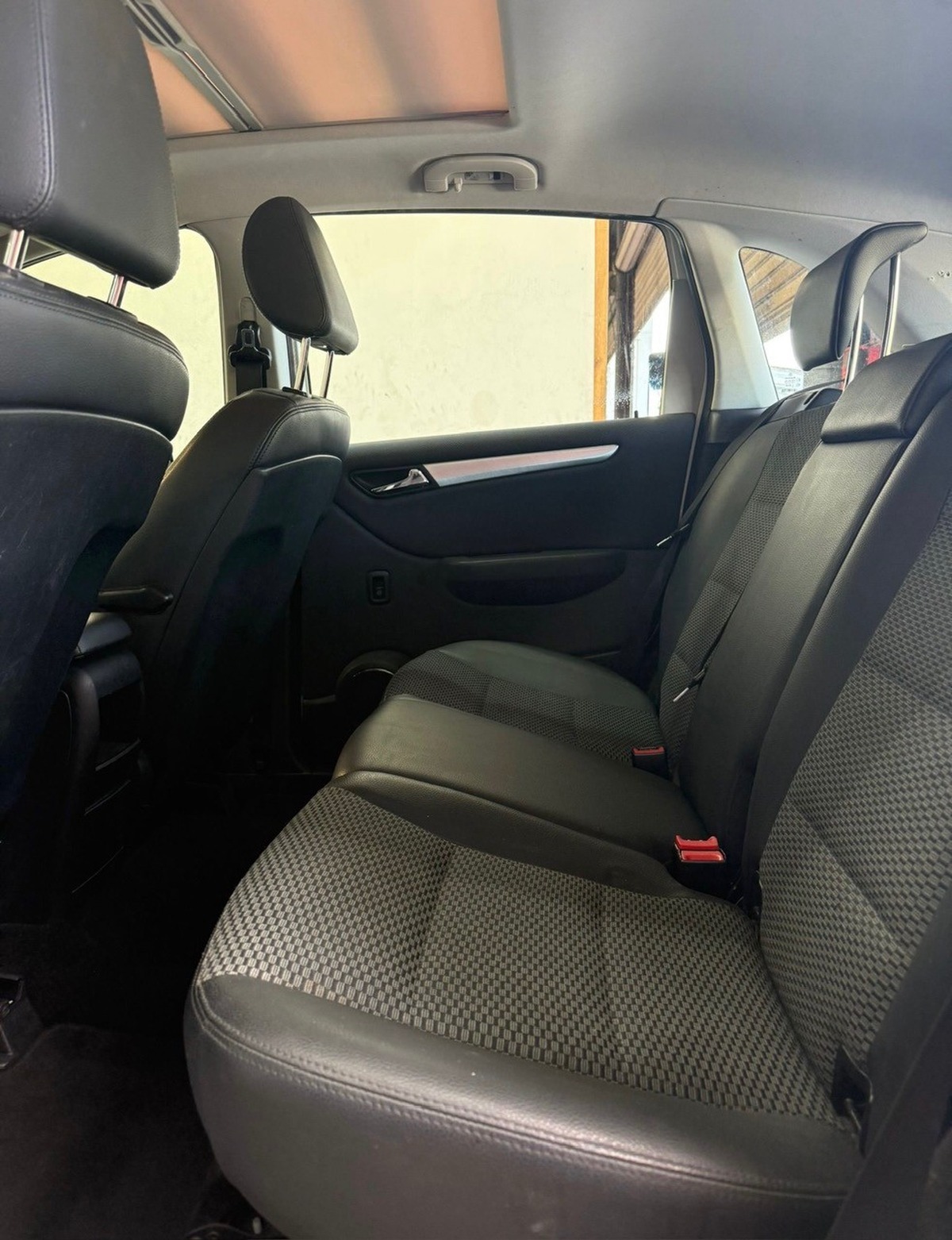 Mercedes Benz CLASSE B b180 cdi 110cv