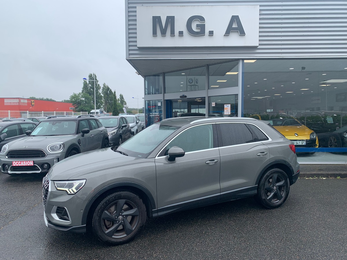 Audi Q3 190 ch | DESIGN LUXE QUATTRO | Systéme d'accés et démarrage sans clé | Régulateur de vitesse