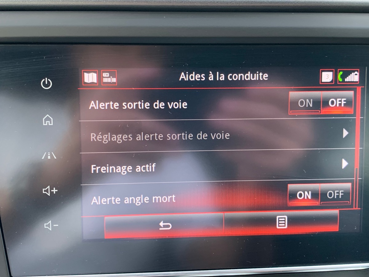 RENAULT Kadjar 160 ch | Black Edition | Caméra de Recul | Avertisseur Angles Mort | Apple Car Play