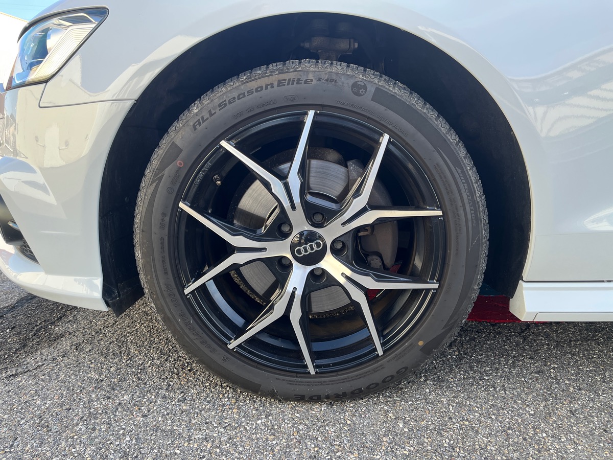 Audi A6 Avant 2.0 TDI ULTRA 190ch BUSINESS EXECUTIVE S TRONIC, Apple CarPlay, BOSE, suivi complet