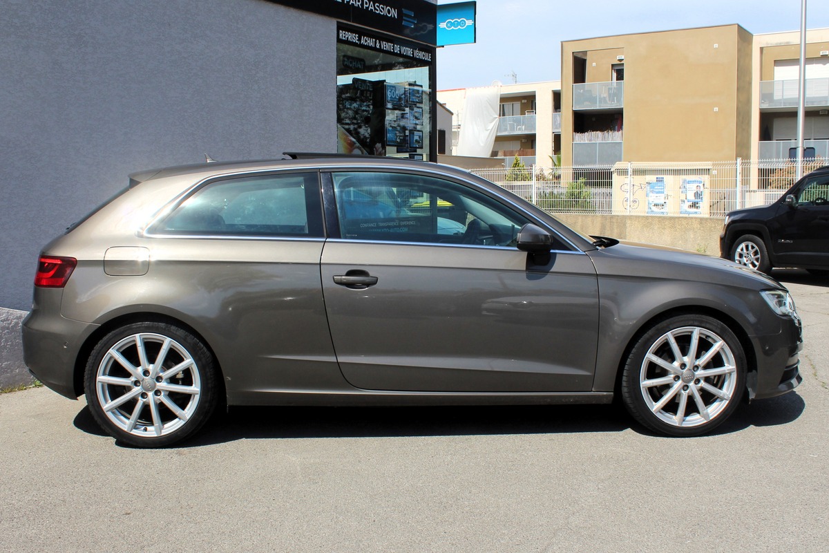 Audi A3 III 1.4 TFSi 150 ch AMBITION LUXE S TRONIC 7 + TOIT OUVRANT