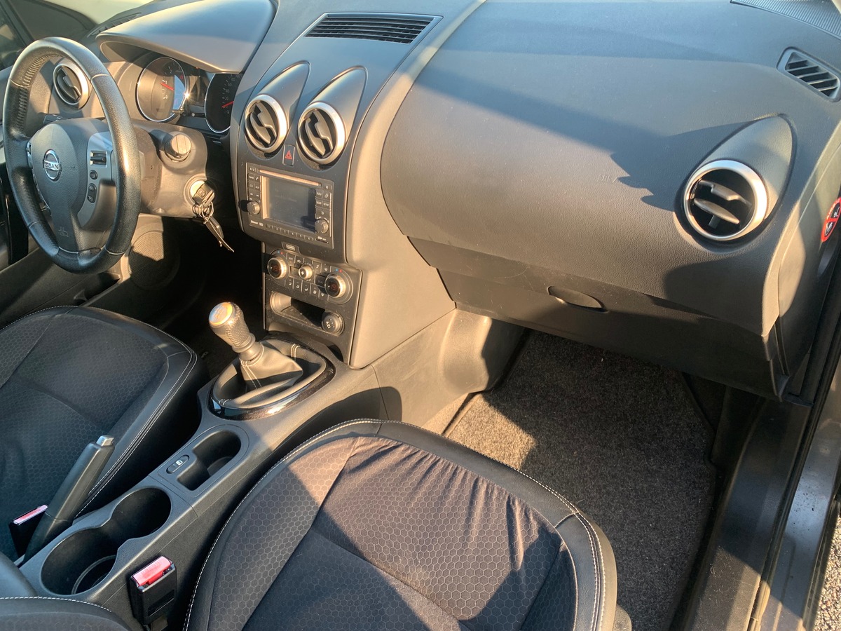 Nissan Qashqai+2 130 ch | 1.6 DCI | 7 Places | Toit Panoramique | GPS | Caméra de recul | Jantes 18'
