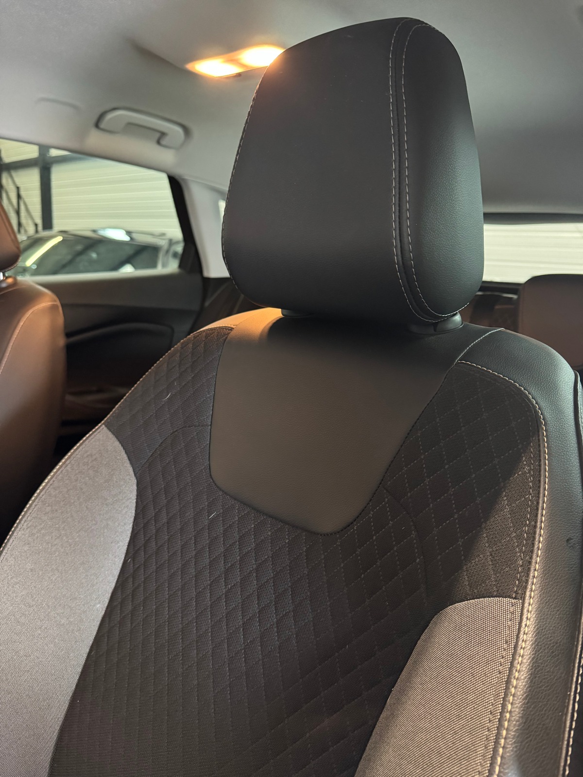 Opel Grandland X 1.6 HYBRID 225 ELITE