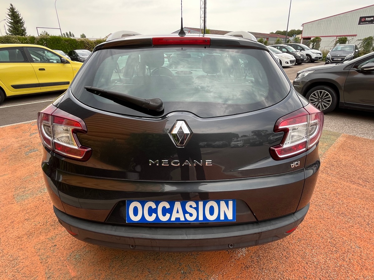 RENAULT Megane III Phase 2 Estate 1.5 dCi 110 CH