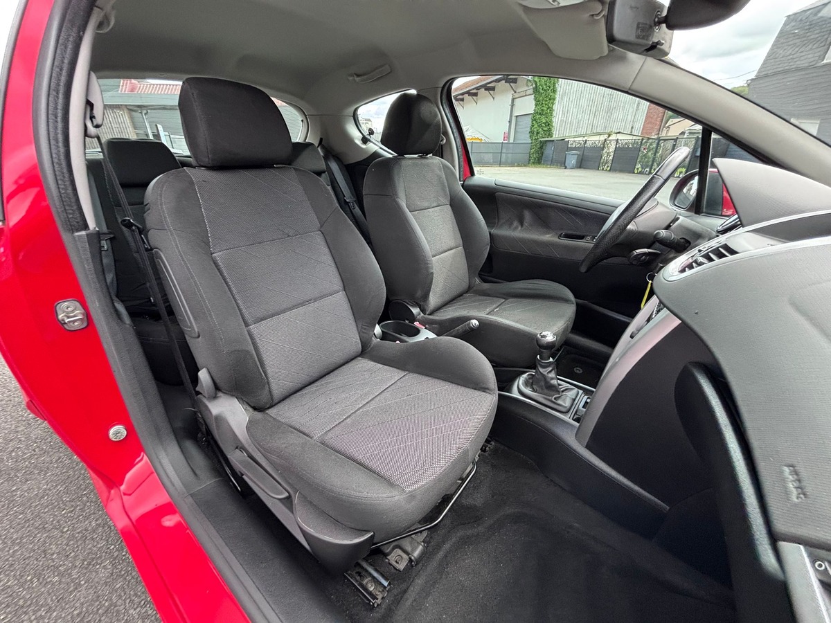 Peugeot 207 1.6 110 Sport Pack - Première main - Garantie - Distribution neuve