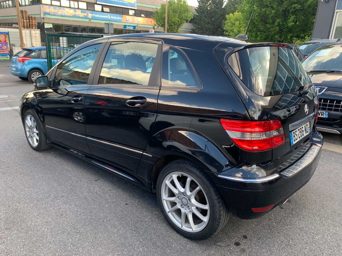 Mercedes-Benz Classe B 180 CDI SPORT 1er main 4XCBL