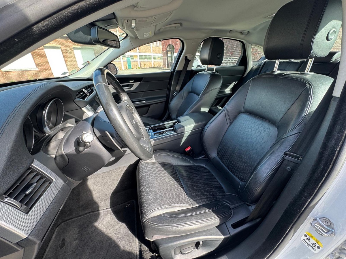 Jaguar XF 30d Prestige 3.0 V6 - Garantie