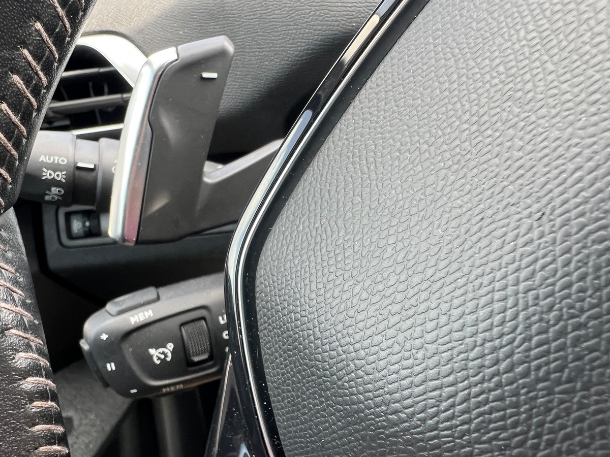 Peugeot 3008 130 ch | ACTIVE BUSINESS | EAT8 | Garantie jusqu'au 16/05/2026 | Caméra de recul