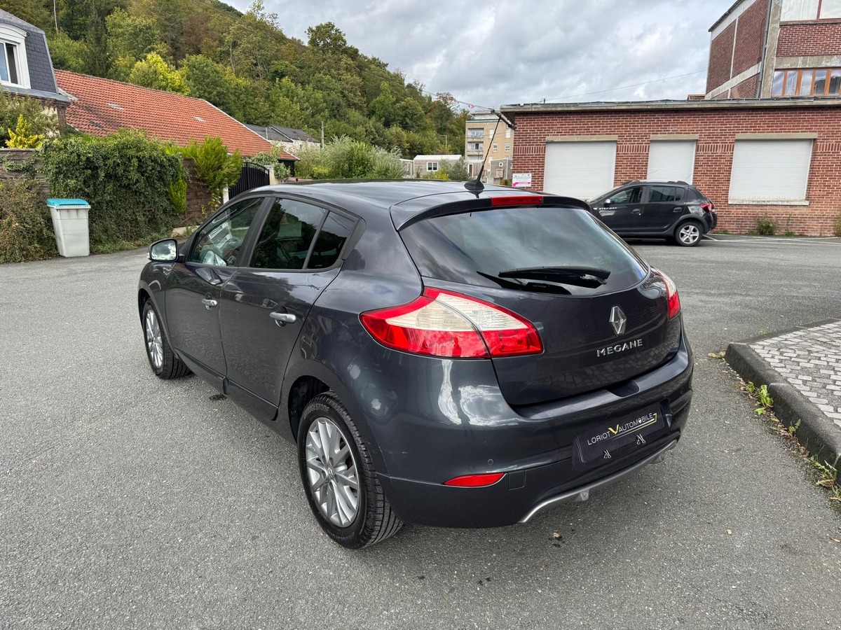 RENAULT Megane III 1.5 dci 110cv Limited - Garantie