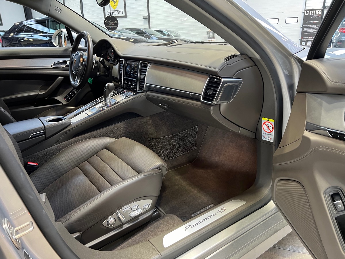 Porsche Panamera 3.0 V6 TURBO 420ch TO/ PDLS+ /CAMERA/ APPROVED r