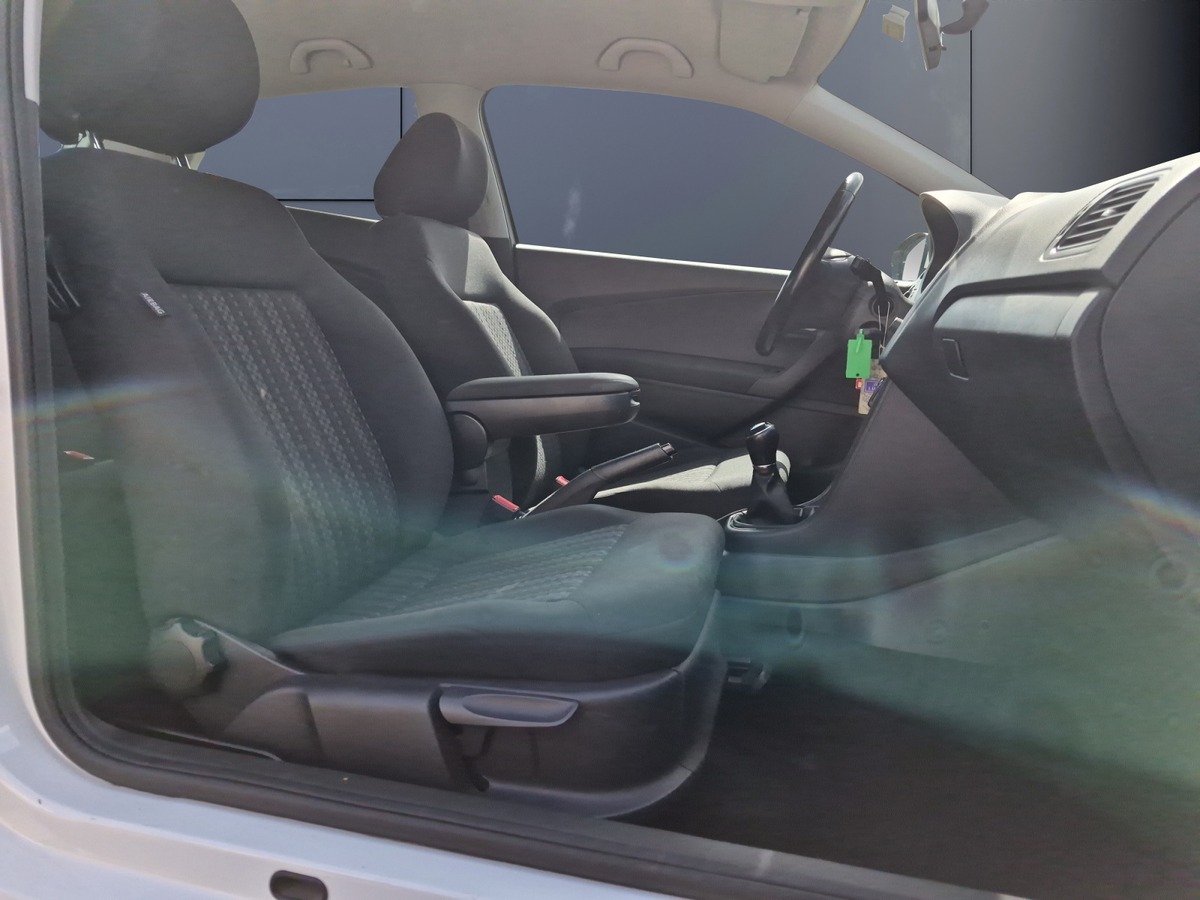 Volkswagen Polo 1.4 tdi 75 ch Trend Business