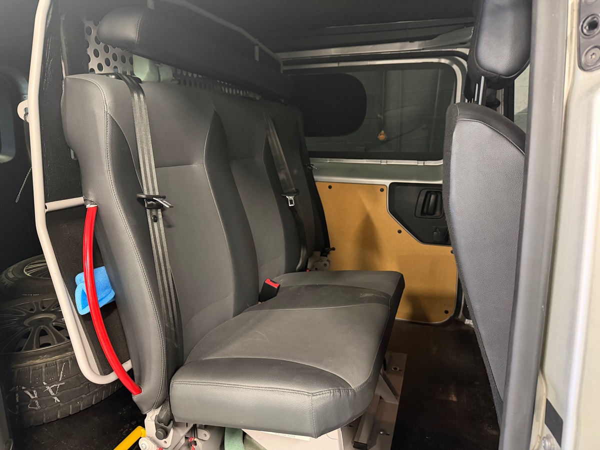 Peugeot Expert LONG 2.0 HDI 180 ch EAT6 PREMIUM PACK TVA RECUPERABLE DOUBLE PORTES COULISSANTESE