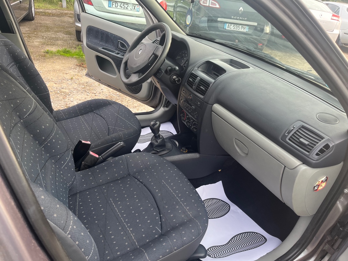 RENAULT Clio 1.5 dci 147599KM