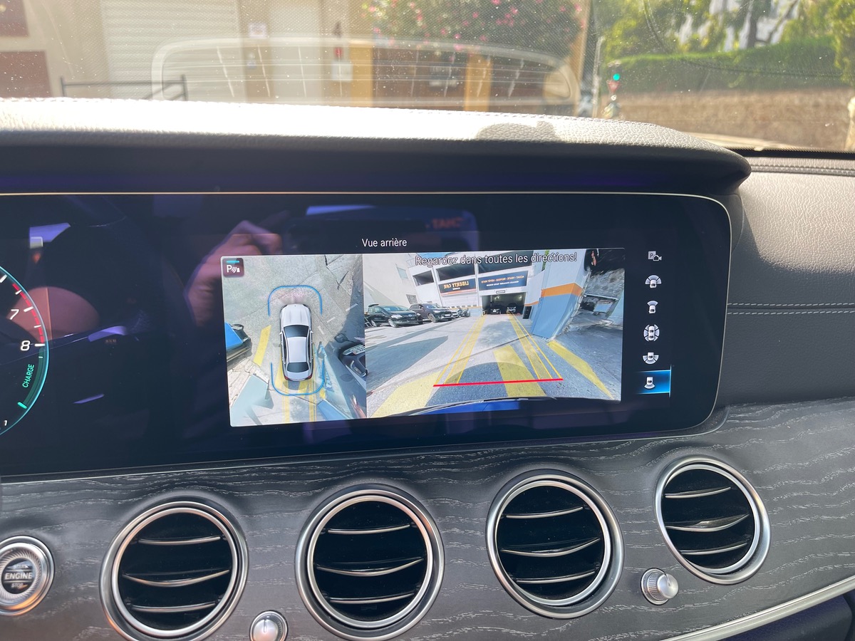 Mercedes Benz CLASSE E 350 e 320 CV / AMG Line / Toit Ouvrant / Phase 2