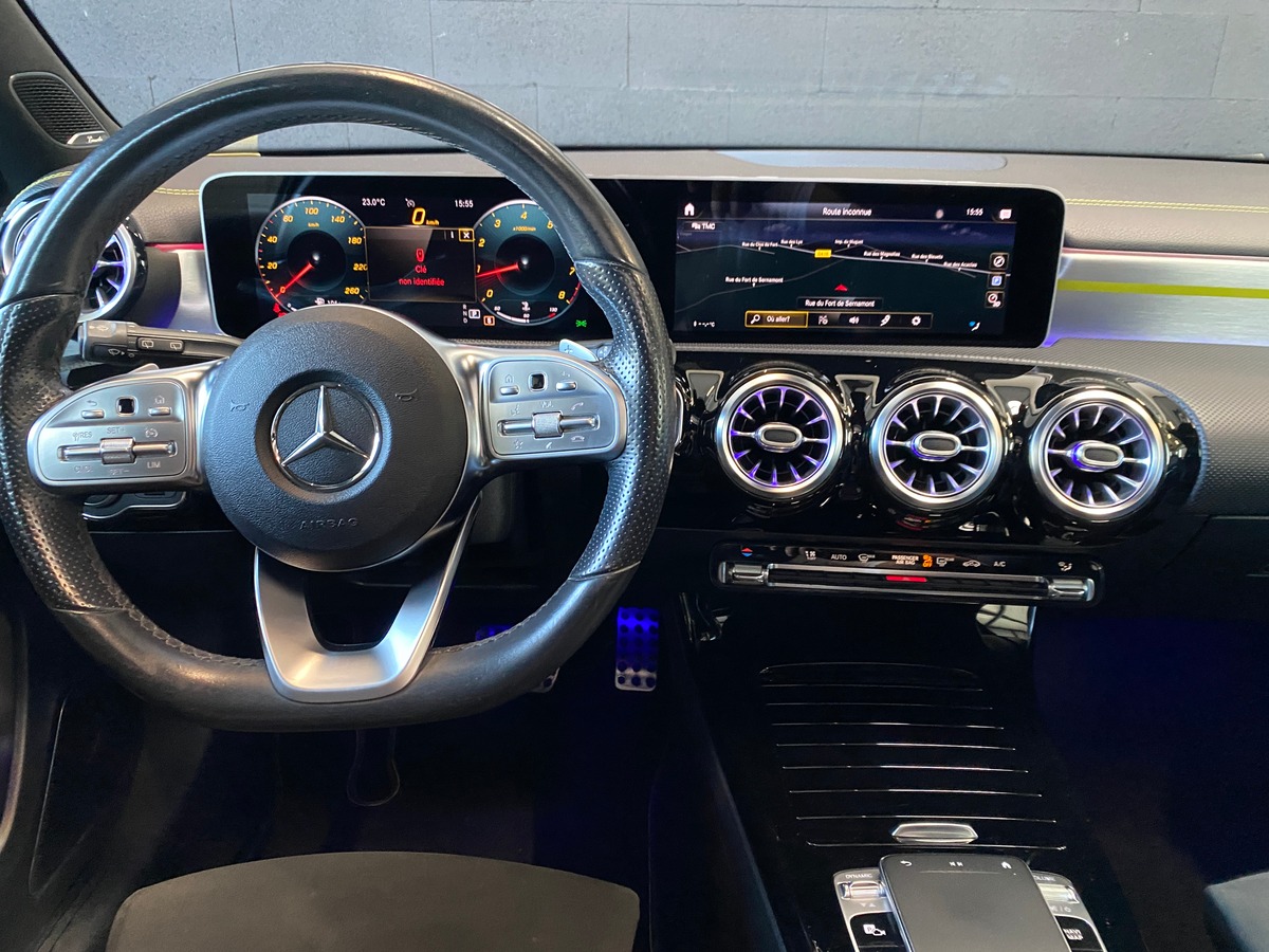Mercedes-Benz Classe A IV 200 AMG LINE EDITION 1