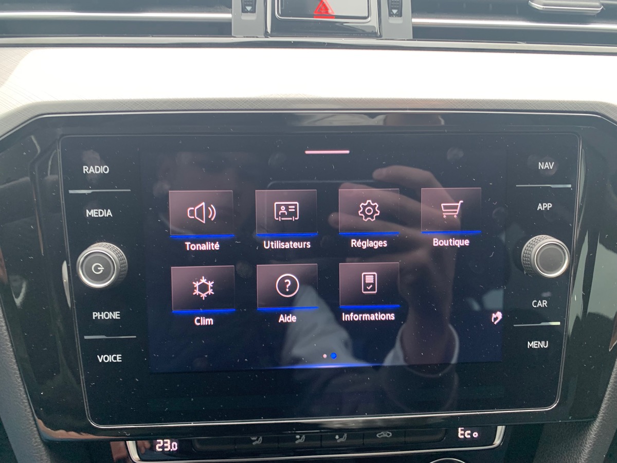 Volkswagen Passat 218 ch | GTE | Combiné instruments digital | Assistant Feu de Route