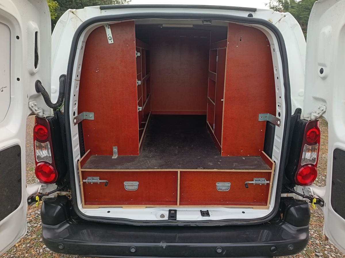 Citroën Berlingo FG 1.6L 98 CH BUSINESS M Gtie 6 mois Tva récupérable/ 3 places/Android auto