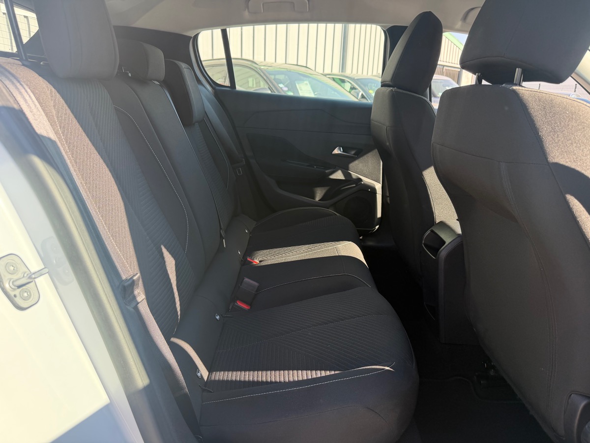 Peugeot 308 PHEV 180CH E-EAT8 ACTIVE PACK / 1 ERE MAIN