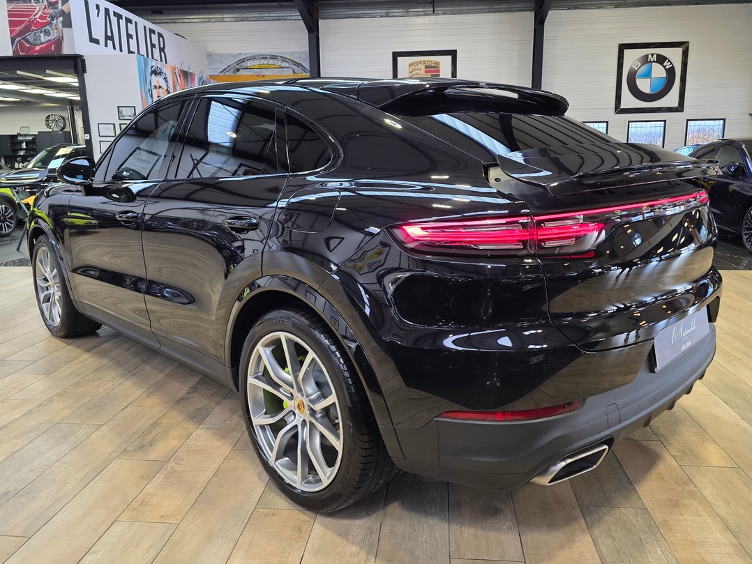Porsche Cayenne COUPE 3.0 E-HYBRID 462 BOSE / HUD / CHRONO / 21 A