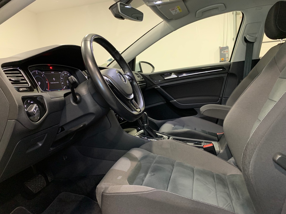 Volkswagen Golf 2.0 TDI 150 CARAT DSG