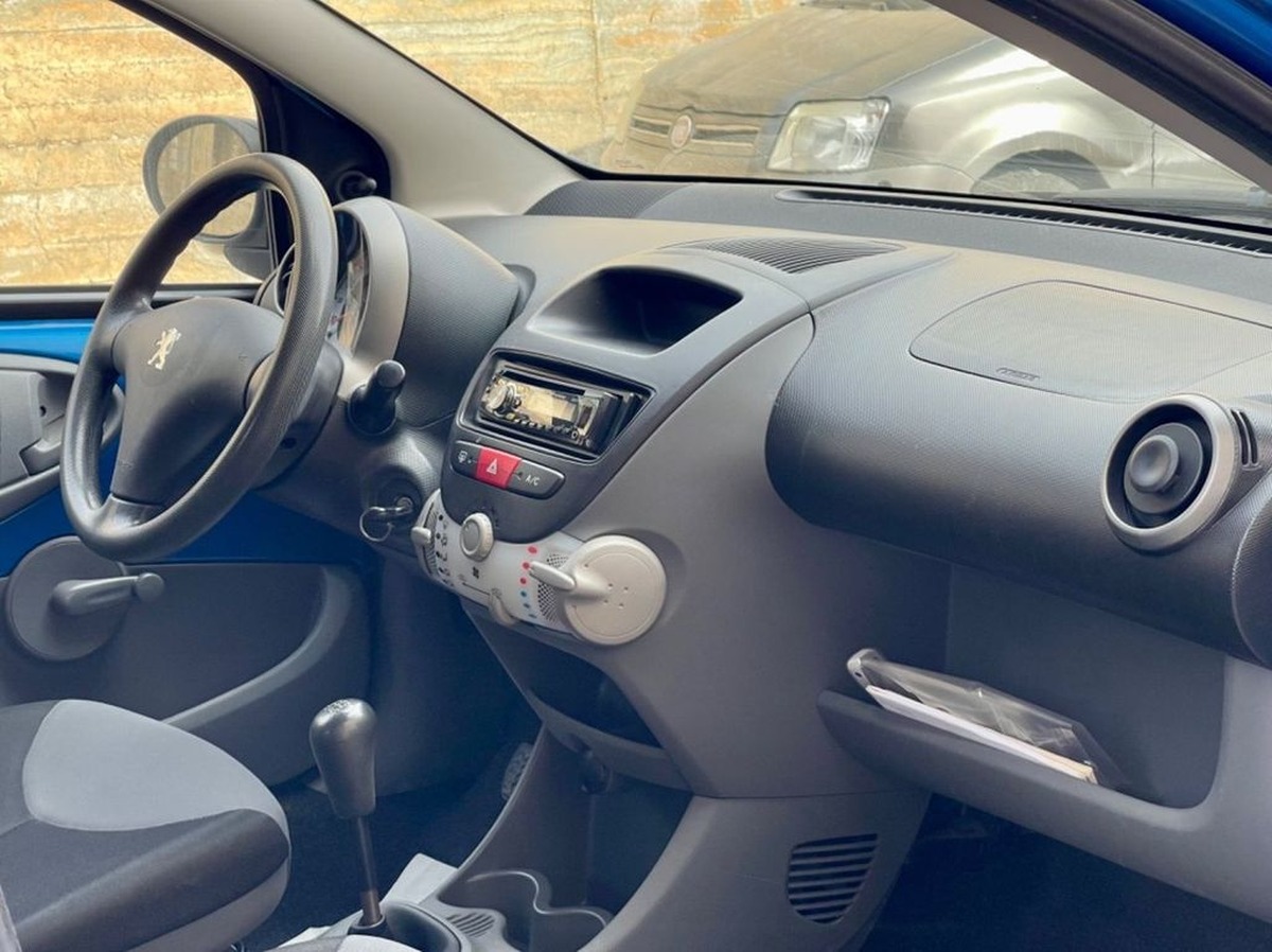 Peugeot 107 1.0