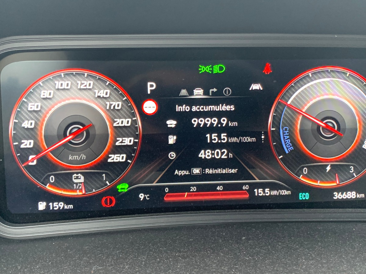 Hyundai Kona 136 | Creative | Caméra recul | Affichage tête haute | Assistance maintien trajectoire