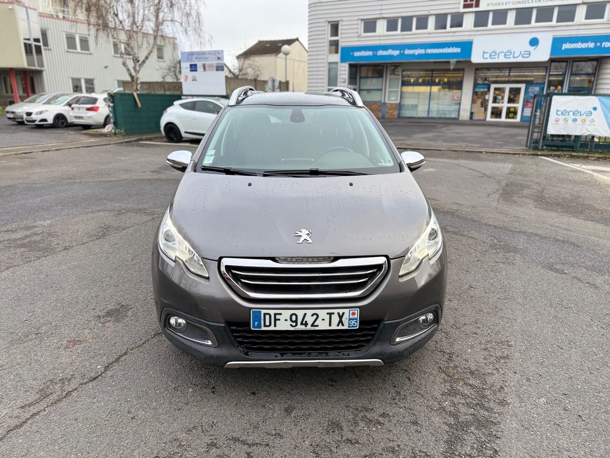 Peugeot 2008 1.6 e-HDI 115 CV féline  tout optiont en 4XCBLeux