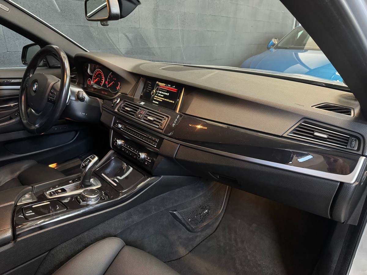 Bmw Série 5 535D TOURING 3.0 313 LOUNGE PLUS XDRIVE