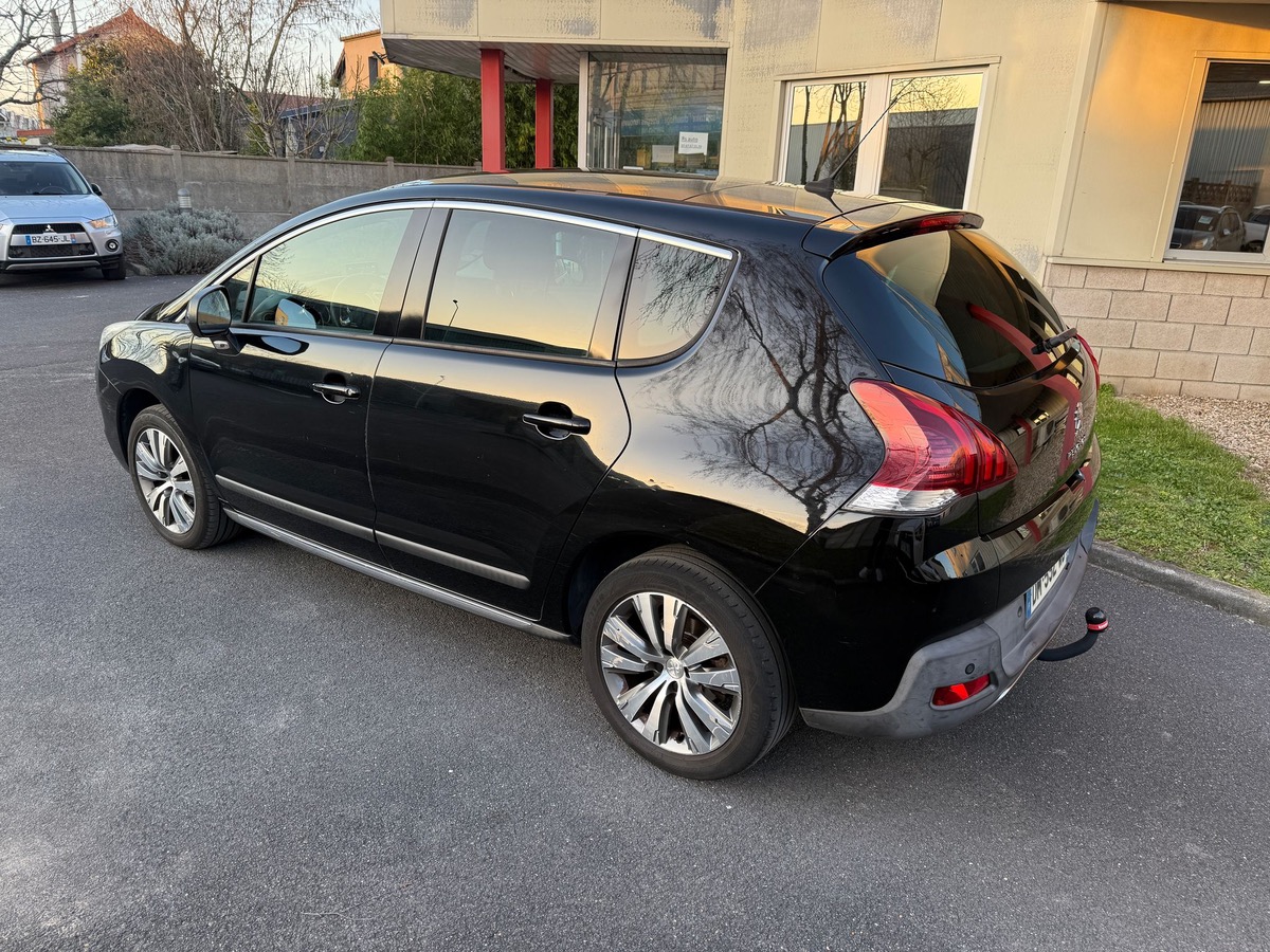 Peugeot 3008 1.6 e-HDI 115 CV allure en 4X carte bleu
