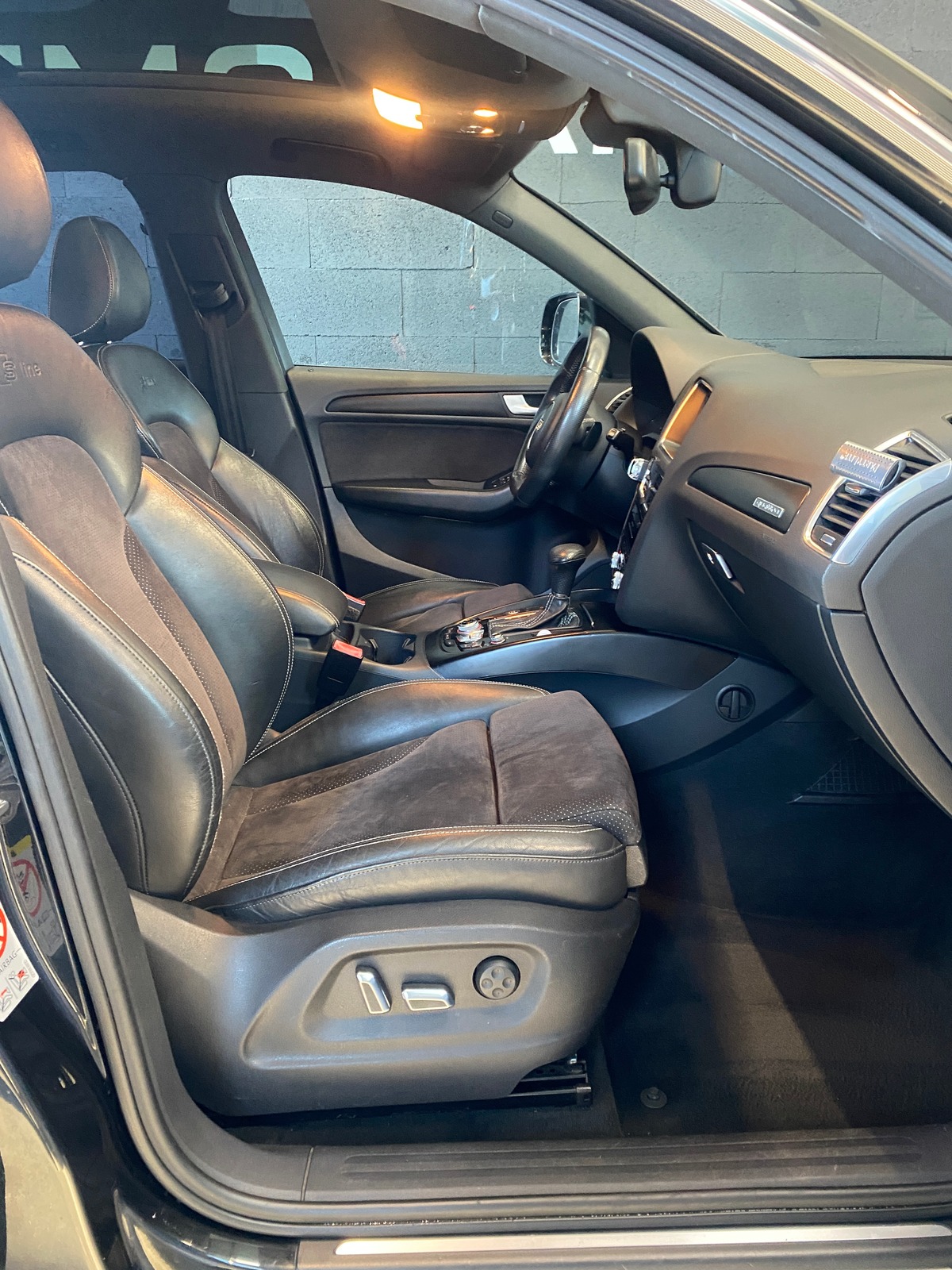 Audi Q5 3.0 TDi 245 S Line S-tronic 7