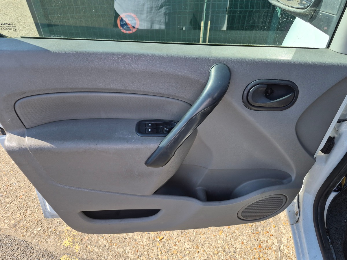 RENAULT Kangoo 1.6 ACCESS