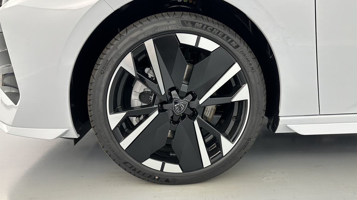 Peugeot 308 SW III(2) 1.5 BlueHDi 130 | GT Exclusive | EAT8 |  Jantes alliage 18 | PLUSIEURS COLORIS