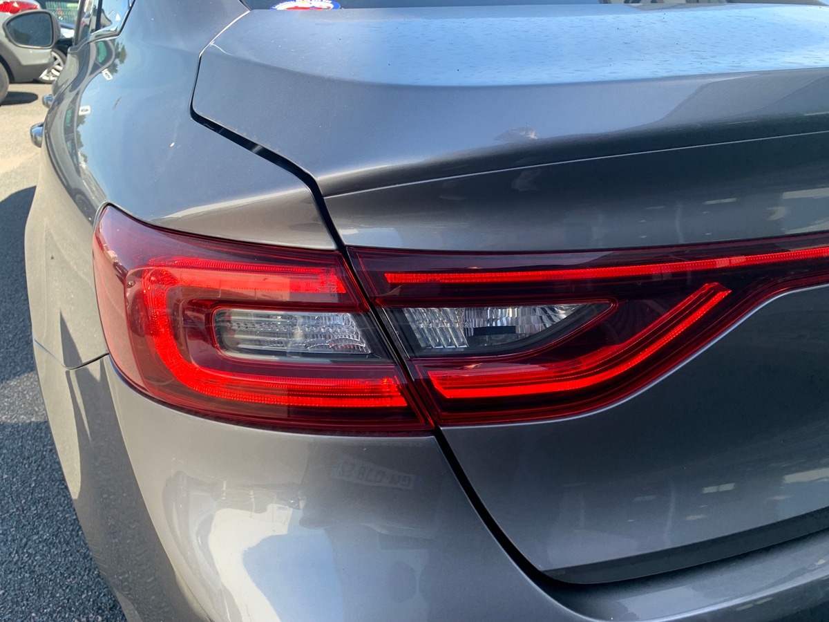 RENAULT Talisman 160 ch | Initiale PARIS | Caméra recul | Affichage tête haute | Sièges électriques