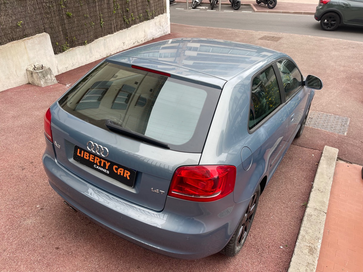 Audi A3 1.4 TFSI 125 cv S TRONIC / Boite Auto / S Line / Jantes Noires